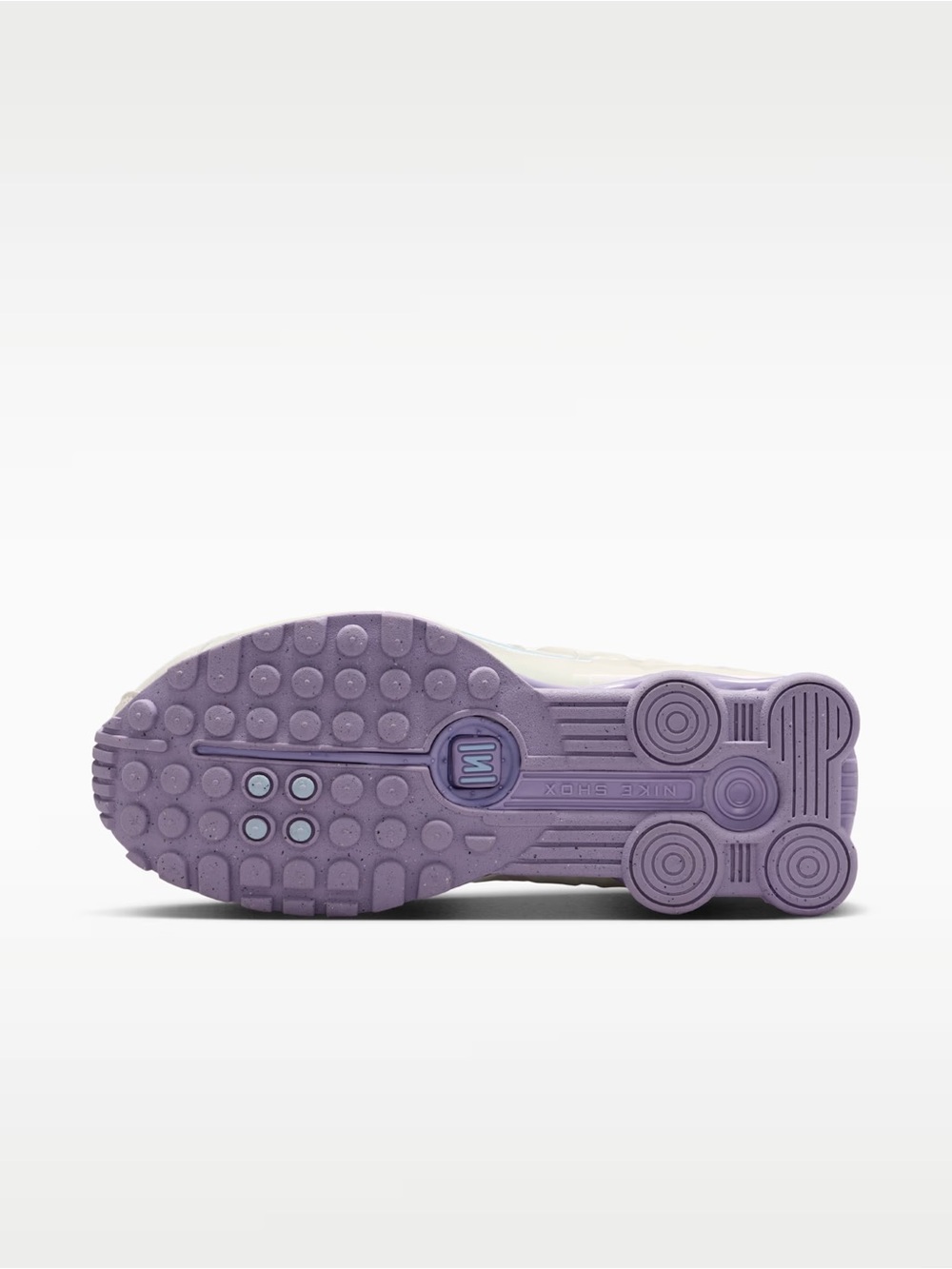 Nike Shox R4 - Picture 2 of 8